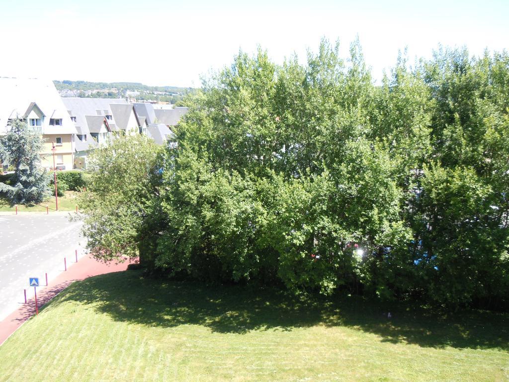 Sweet Home Appart'Hôtel Deauville Sud Exterior foto