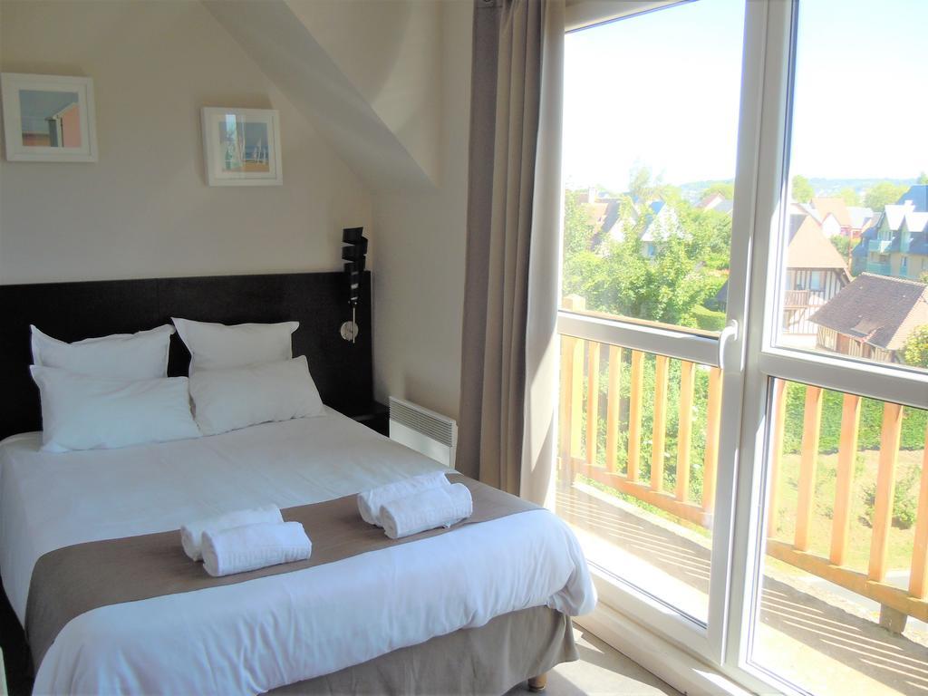 Sweet Home Appart'Hôtel Deauville Sud Exterior foto